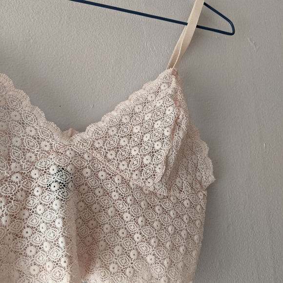 Lace Bralette - Picture 2 of 5